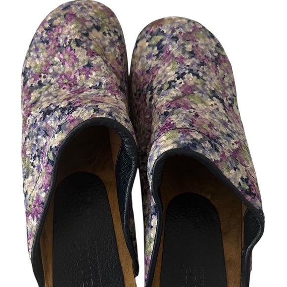 Sanita Danish Floral Wooden Clogs Shoes Sz 41 US 10 Floral Embroidered Purple - Picture 5 of 9